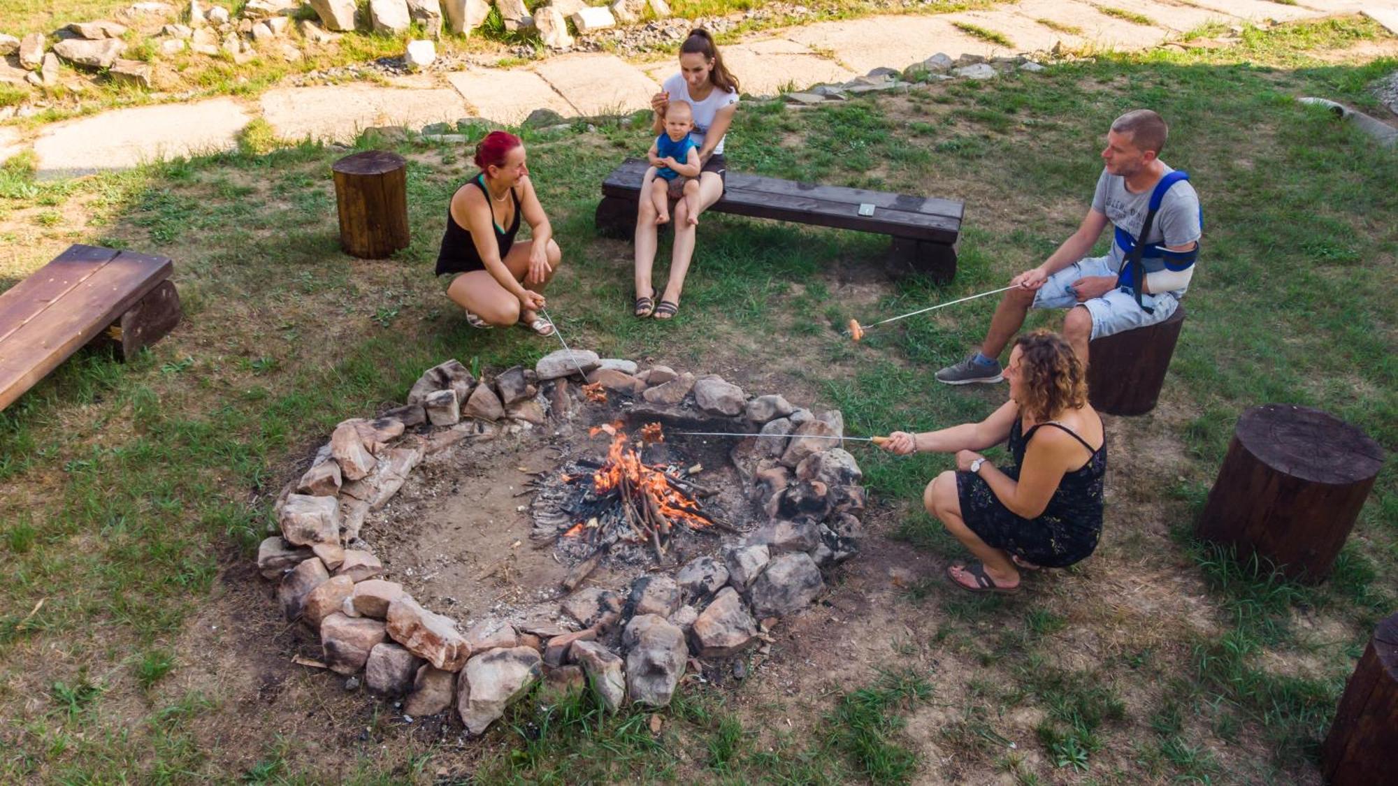 Rodinne Chaty Moravanpark - Ubytovani V Srdci Valasska Podkopná Lhota Dış mekan fotoğraf