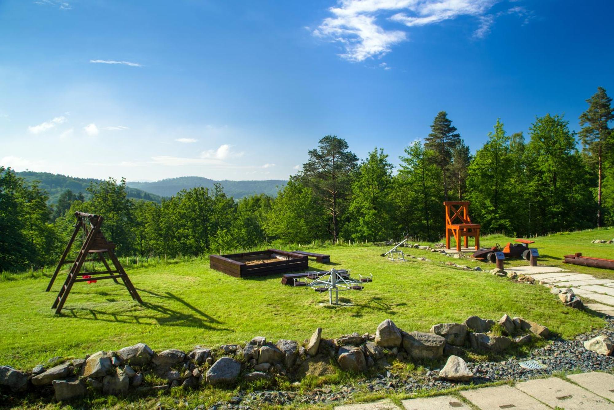 Rodinne Chaty Moravanpark - Ubytovani V Srdci Valasska Podkopná Lhota Dış mekan fotoğraf
